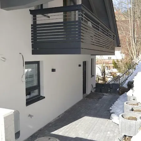 Gaestehaus Am Riedweg Garmisch-Partenkirchen Exterior photo